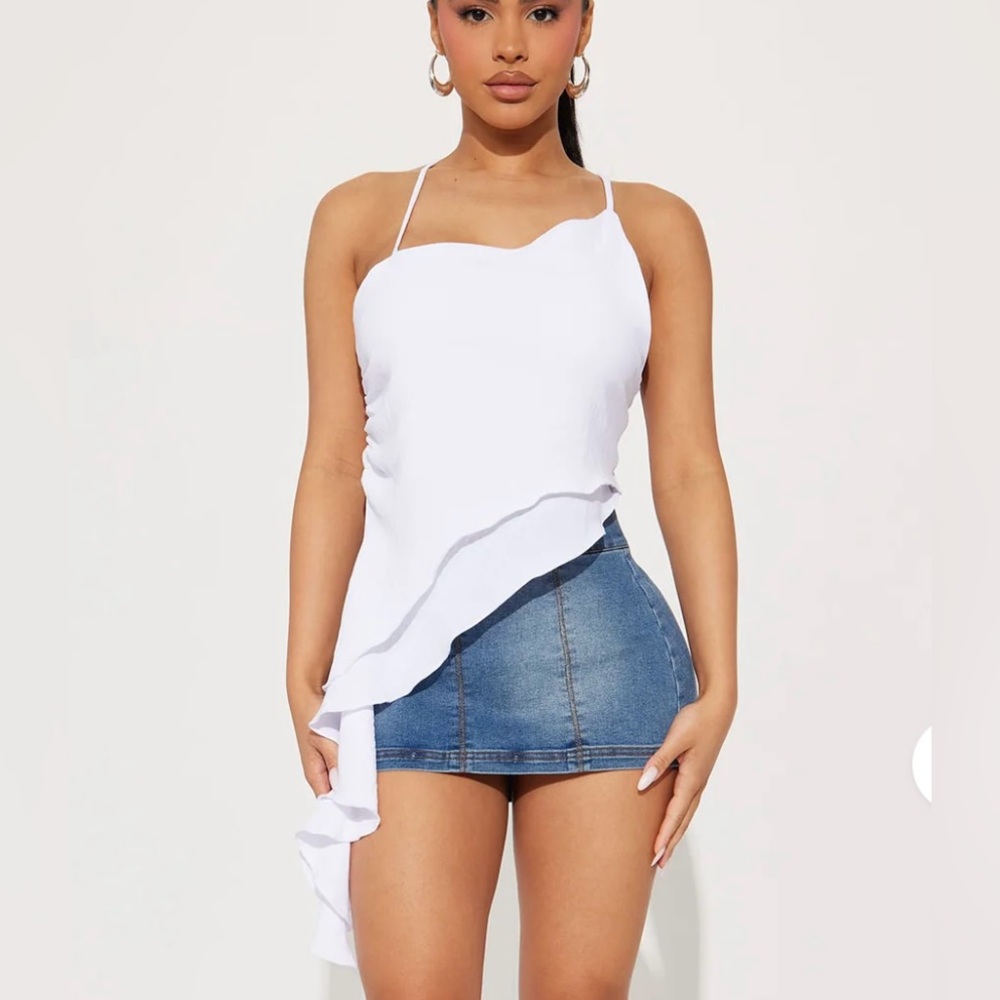 Fashion Nova Elegant White Asymmetrical Women's Top